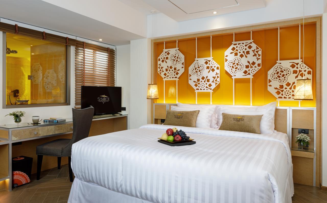 9 สวีท ลักชัวรี บูทิก โฮเต็ล Hotel เชียงใหม่ ภายนอก รูปภาพ